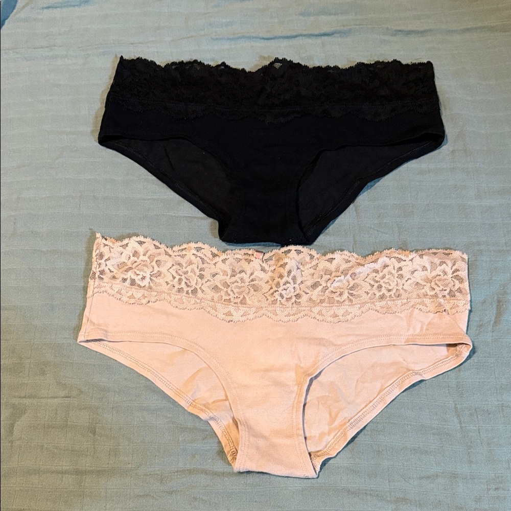 PINK Victoria's Secret Black and Cream Lace Panties